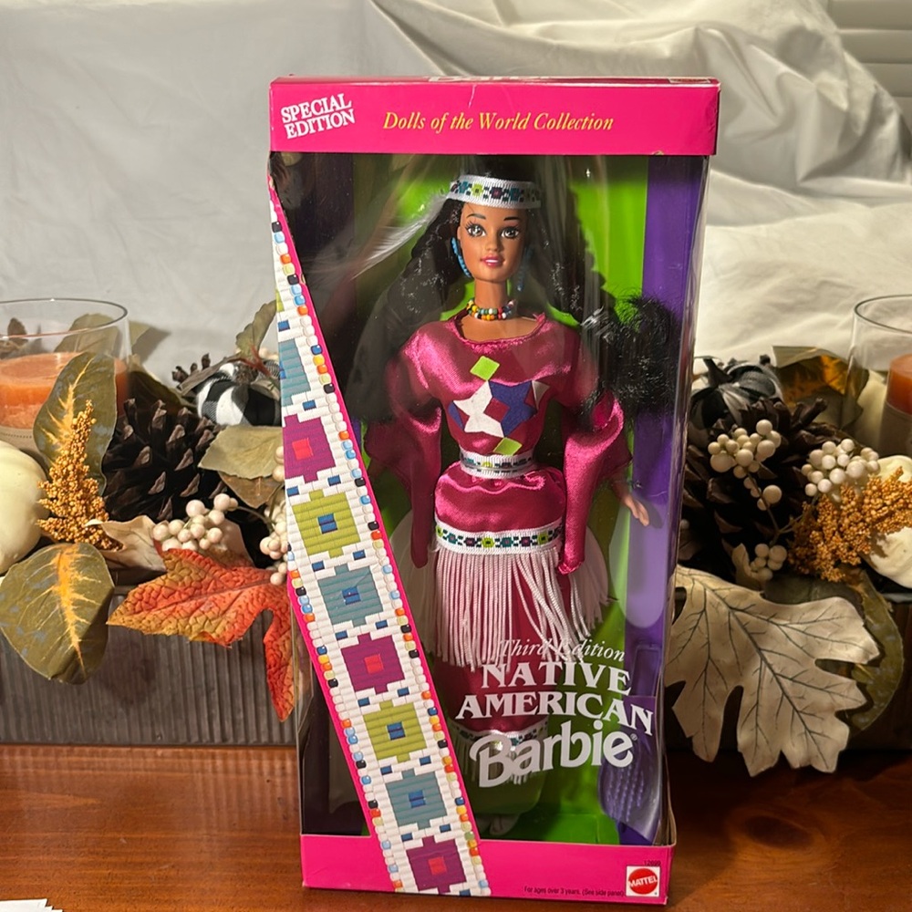 Native American Barbie, Dolls of the World Collection 1994 Vintage Mattel #12699
